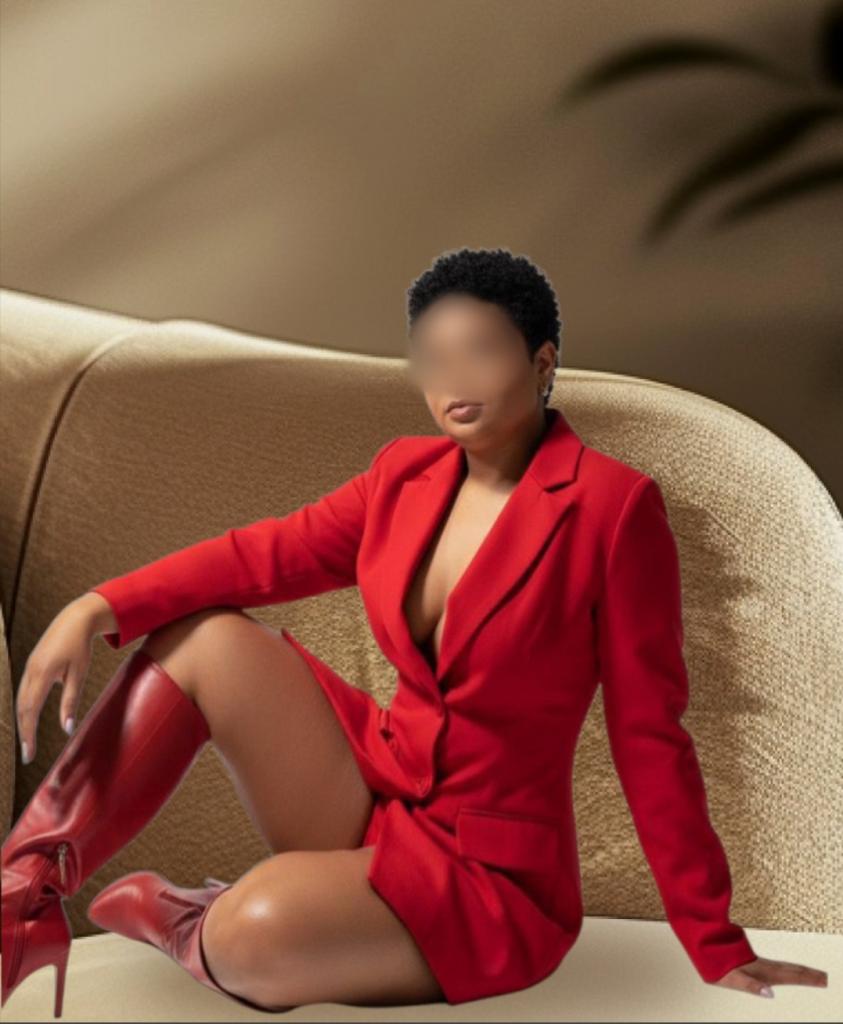 Chica busca chico en Murcia: 