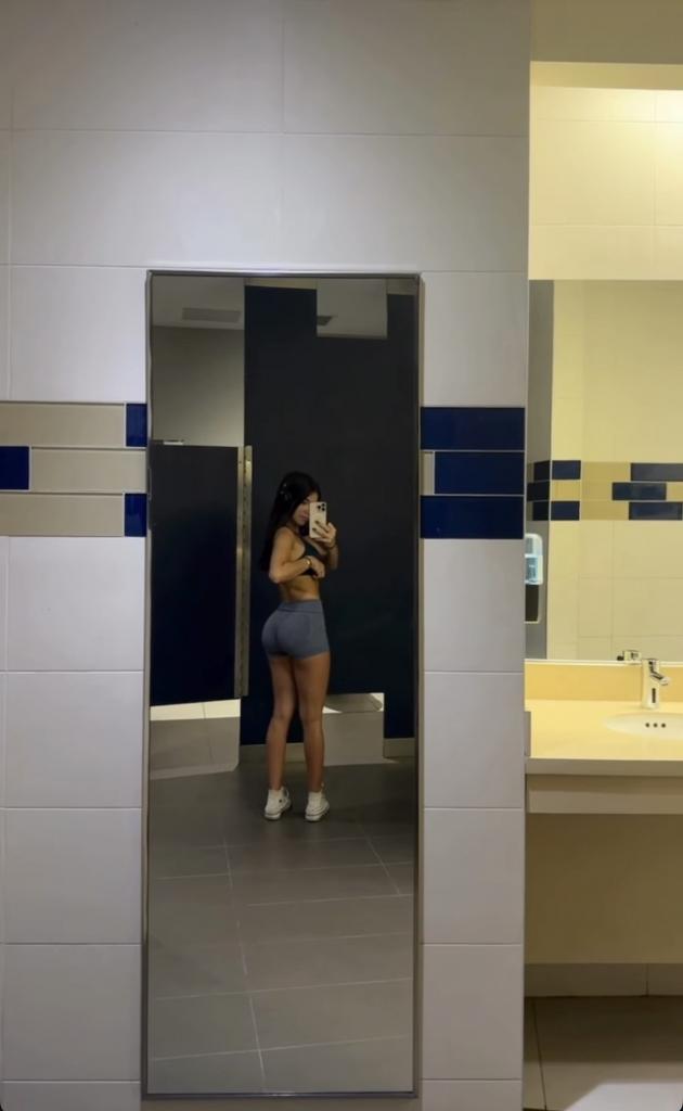 624522375: Chica busca chico en Madrid