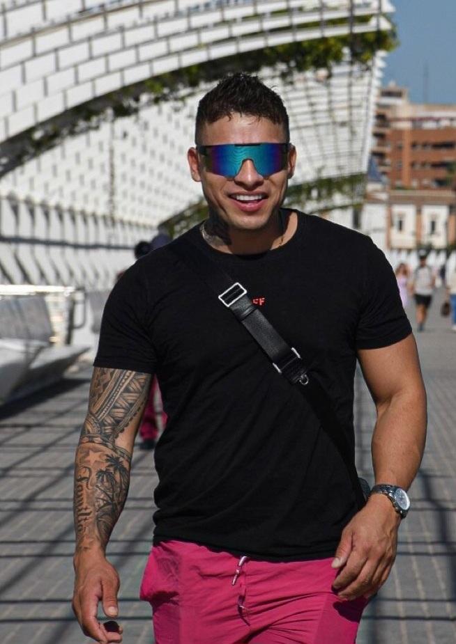 663572995: Chico busca chica en Vizcaya