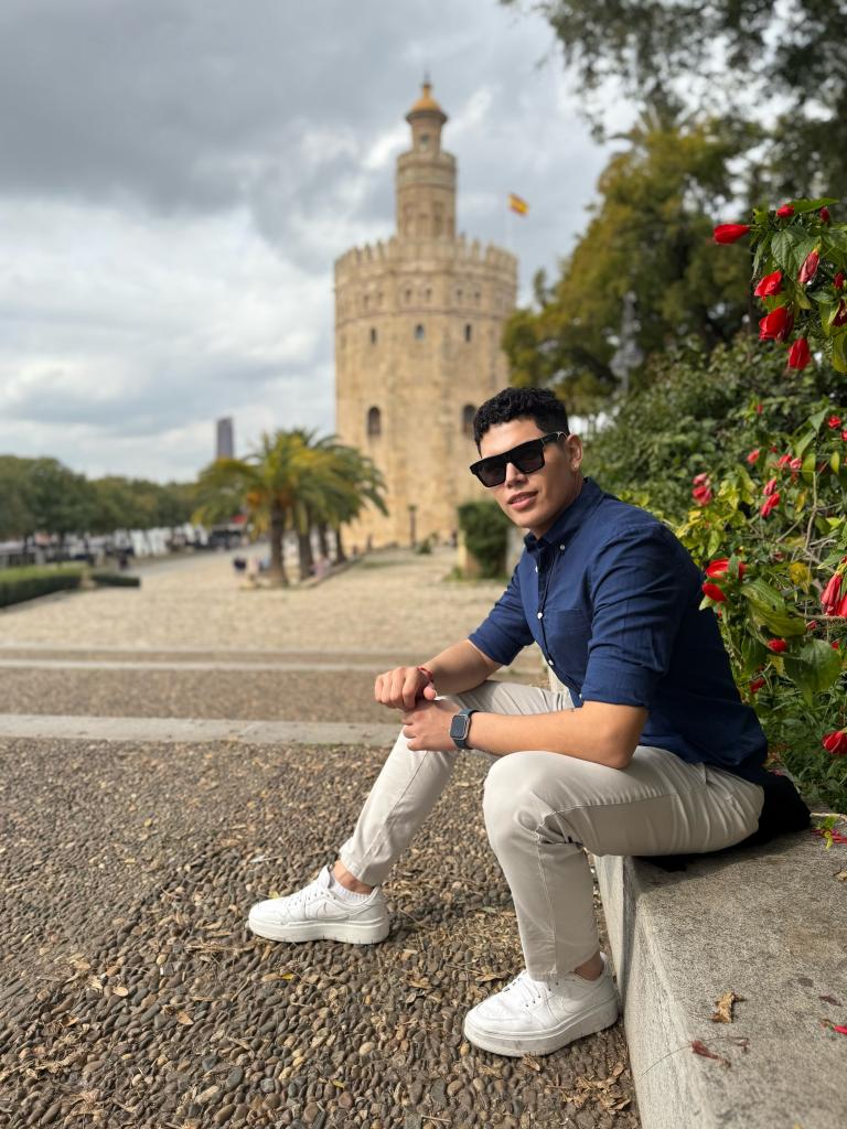 662902820: Chico busca chica en Sevilla