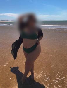 643779211: Chica busca chico en Pontevedra