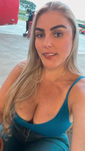 642990819: Chica busca chico en León