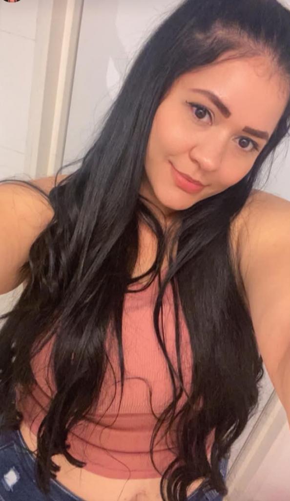 Chica busca chico en Granada: 