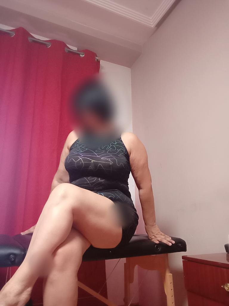 602876046: Chica busca chico en León