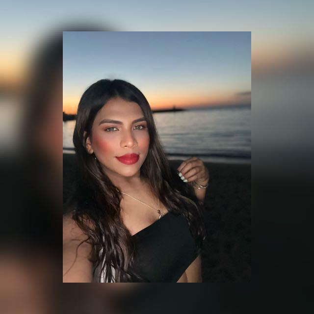 600874211: Travesti en Barcelona