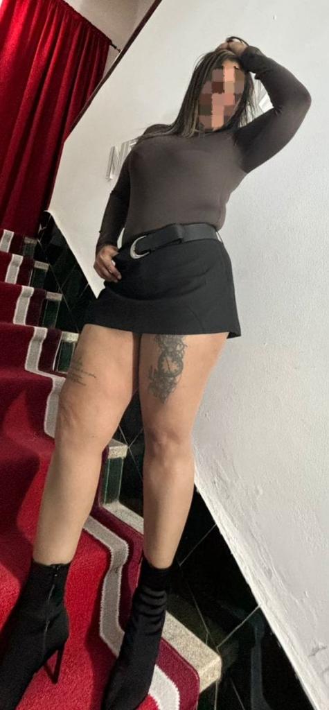 Chica busca chico en Sevilla: 