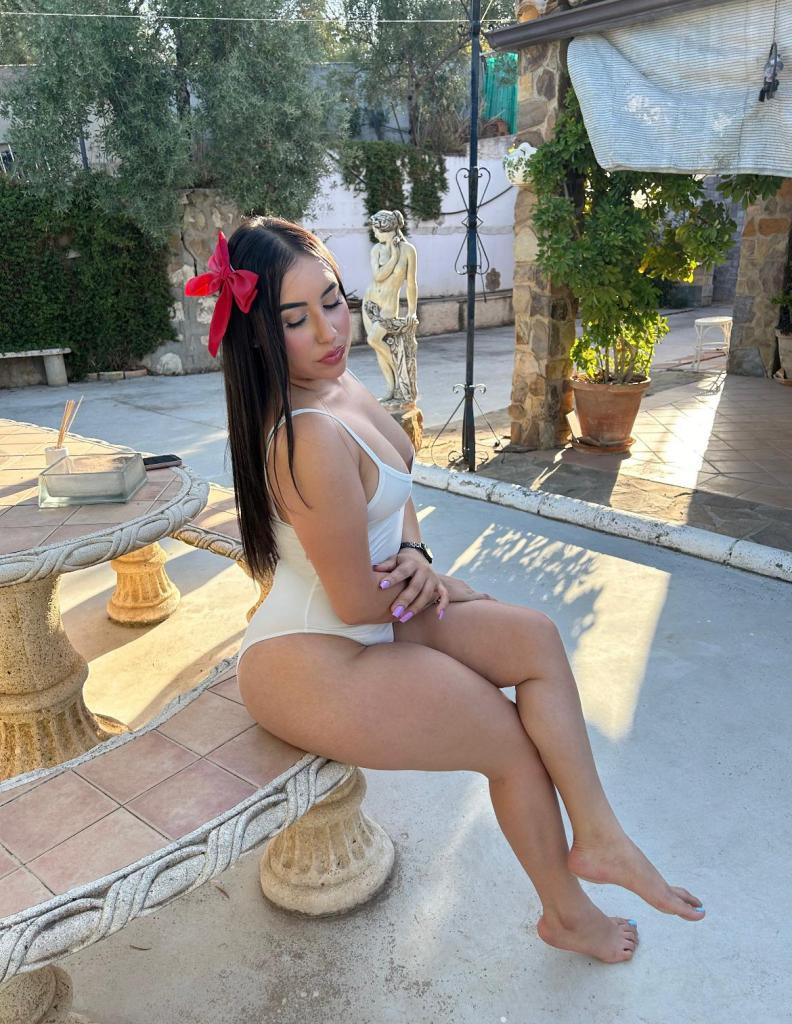 Chica busca chico en Jaén: 