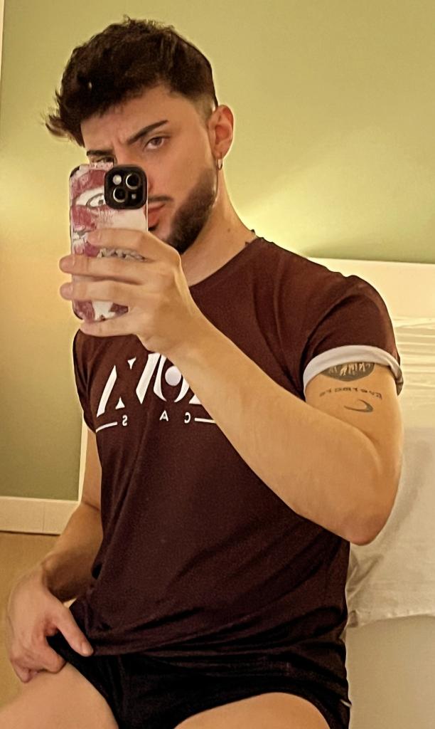 Chico busca chica en Valencia: 