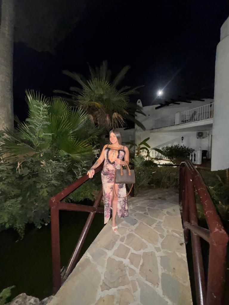 Chica busca chico en Málaga: 