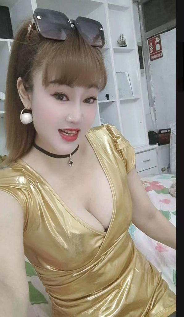 Chica busca chico en Barcelona: 