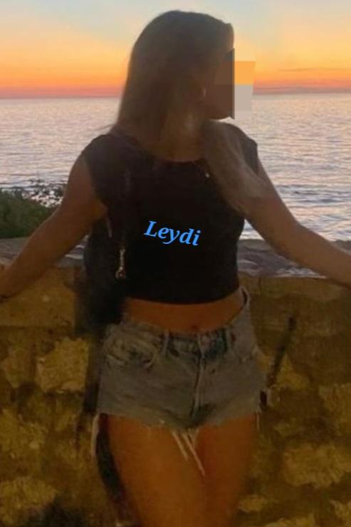 Chica busca chico en Jaén: 