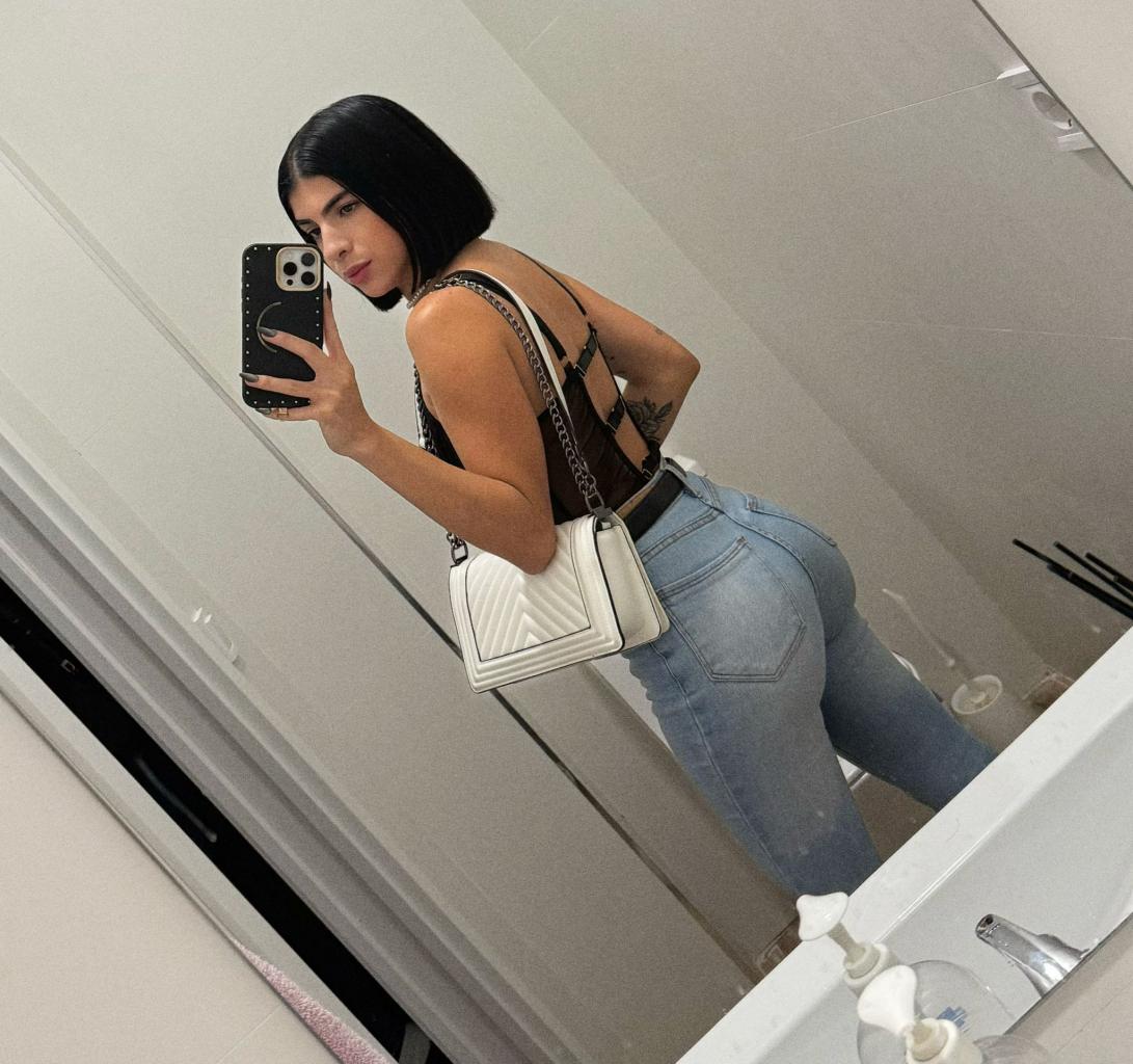 Chica busca chico en Mallorca: 