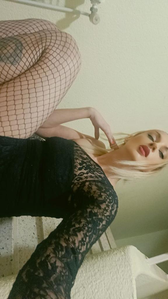 Chica busca chico en Pontevedra: 