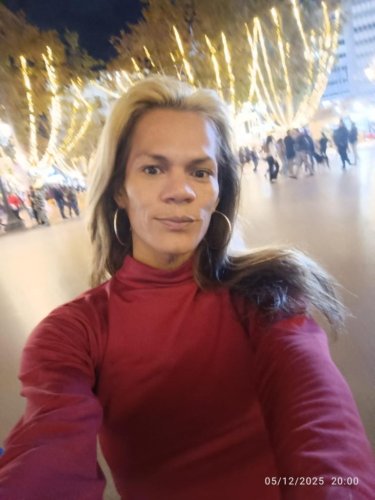 670412962: Travesti en Valencia