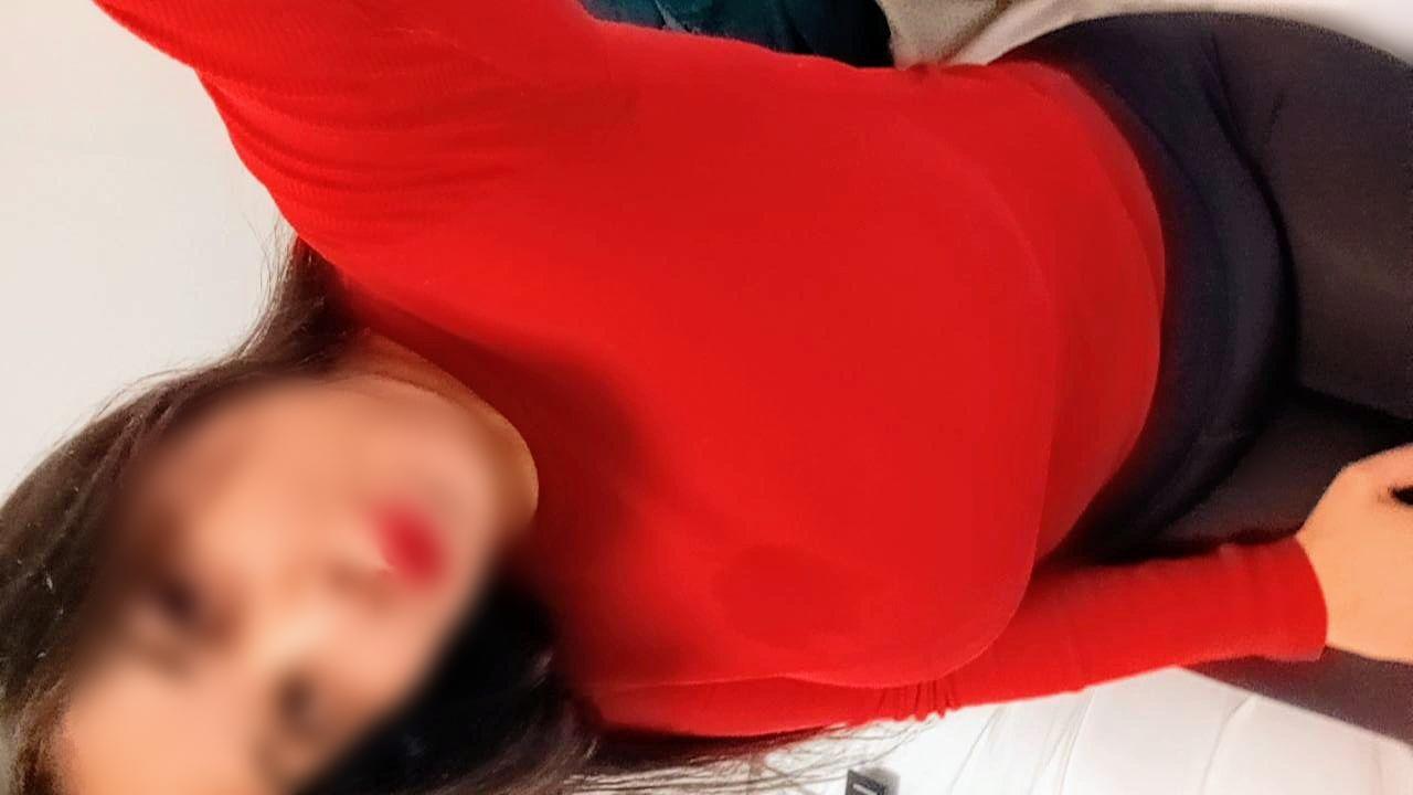 684708461: Chica busca chico en Madrid