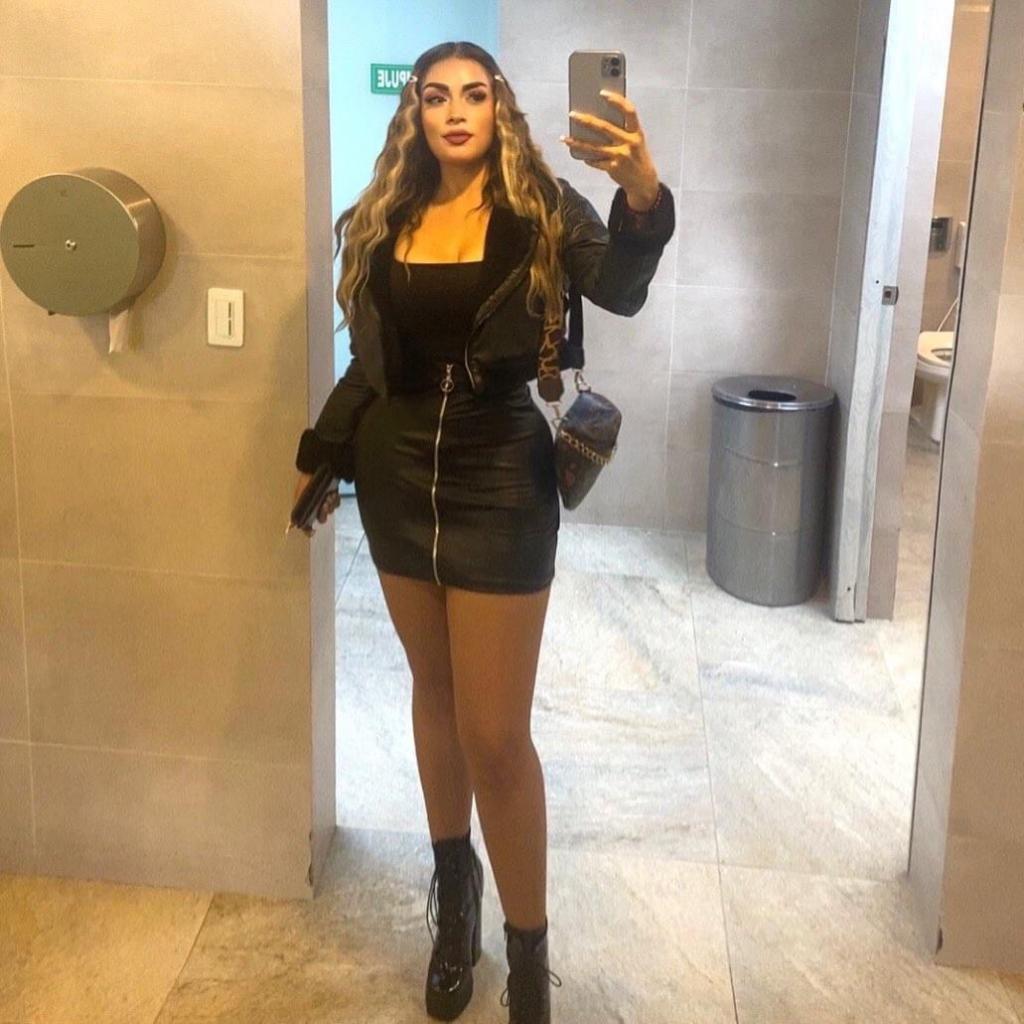 613321218: Chica busca chico en Cádiz