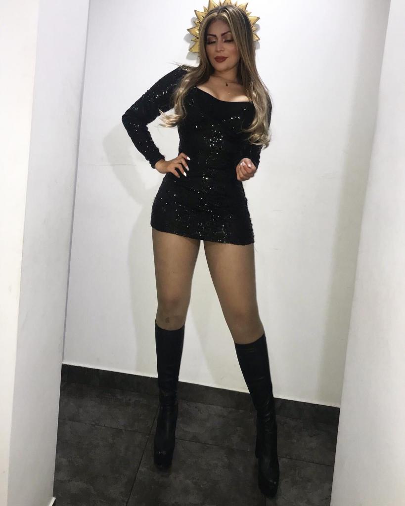 Chica busca chico en Cádiz: 