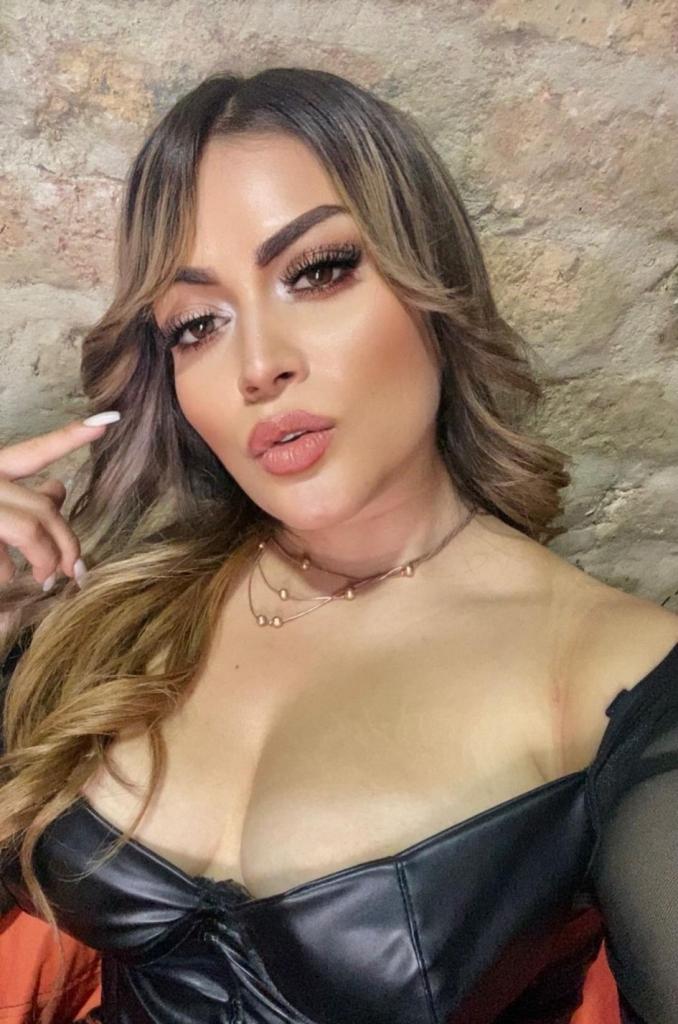 613321218: Chica busca chico en Cádiz