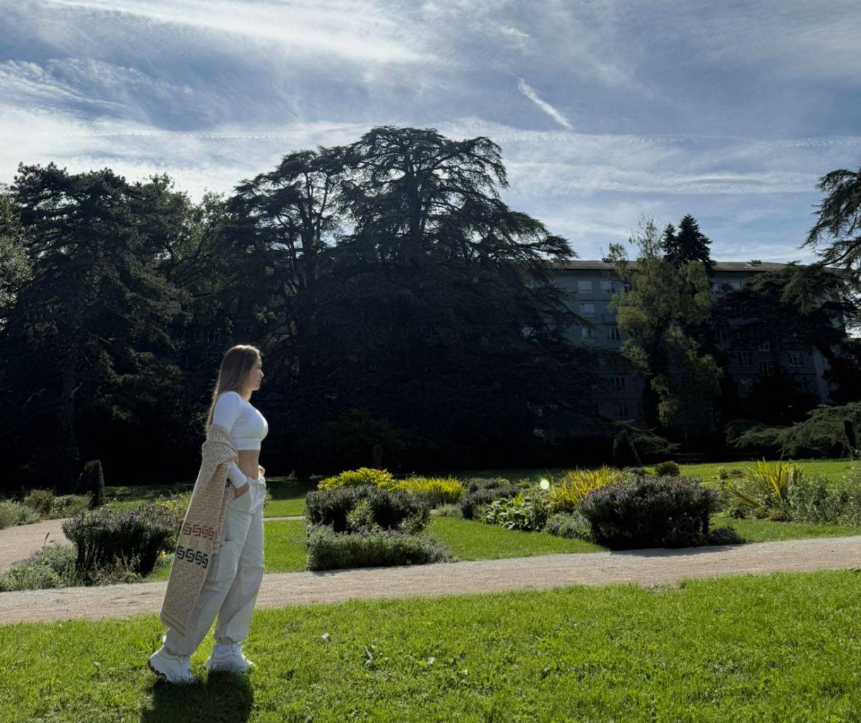 603737441: Chica busca chico en Valencia