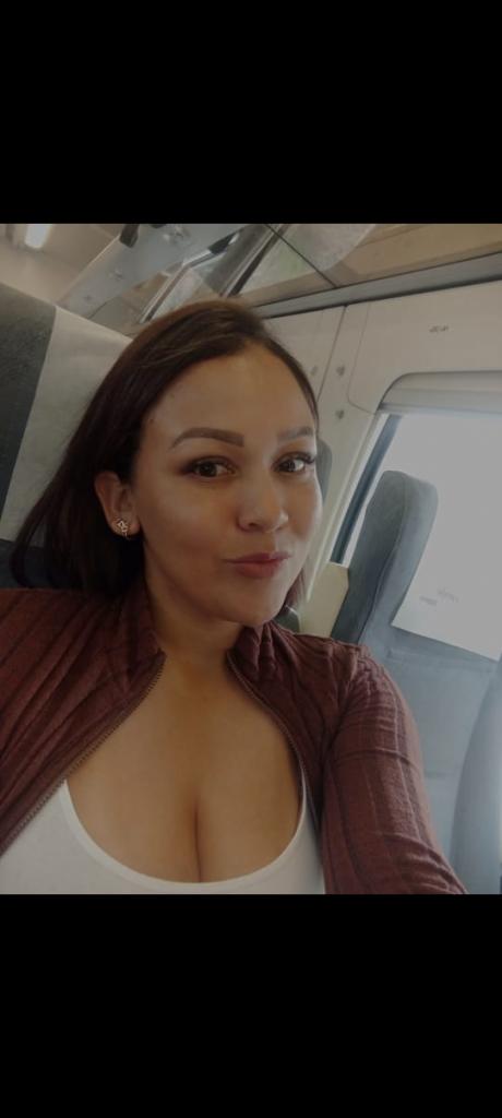 Chica busca chico en Sevilla: 