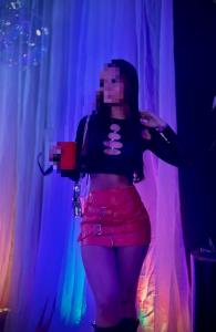 643029278: Chica busca chico en León