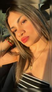 613839429: Chica busca chico en Valencia