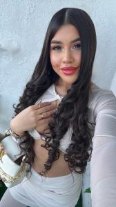 607745066: Chica busca chico en La Coruña