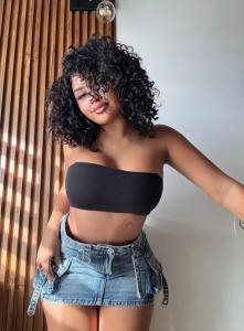 742082911: Chica busca chico en Murcia