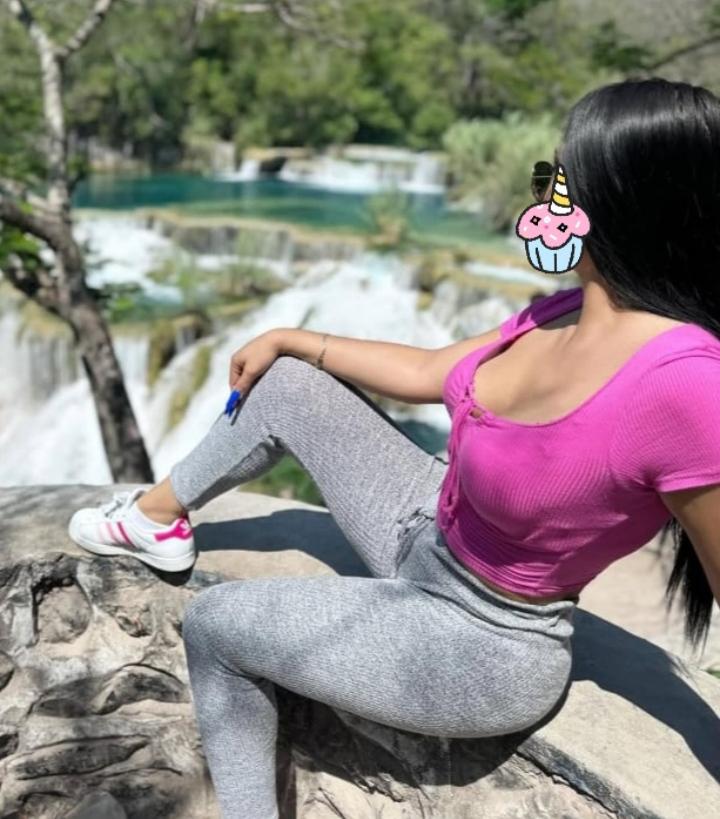 Chica busca chico en Huesca: 