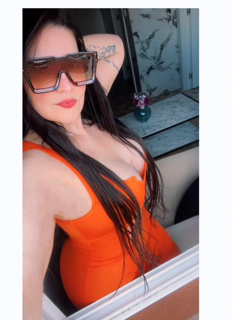 Chica busca chico en Almería: 