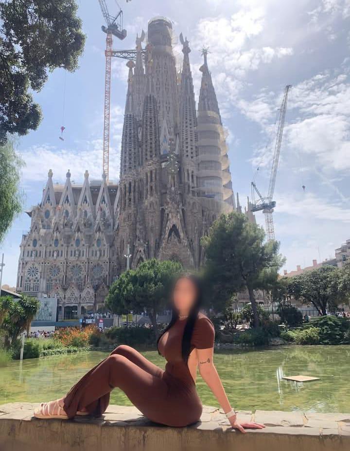 641770879: Chica busca chico en Cantabria