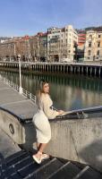 600906369: Chica busca chico en Cantabria