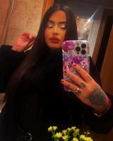 673408491: Chica busca chico en Madrid