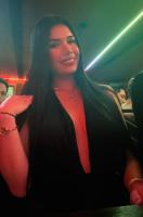 647315397: Chica busca chico en Madrid