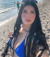 617746381: Chica busca chico en Madrid