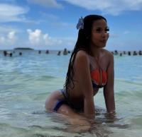 610173828: Chica busca chico en La Coruña