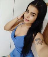 631086796: Chica busca chico en Barcelona