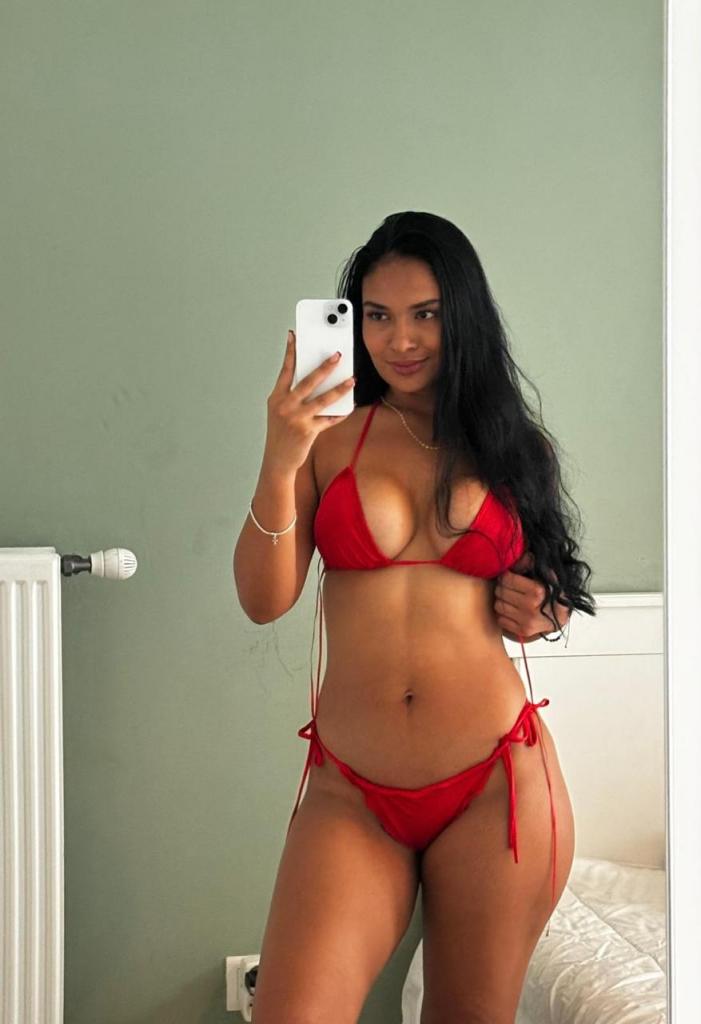 Chica busca chico en Mallorca: 