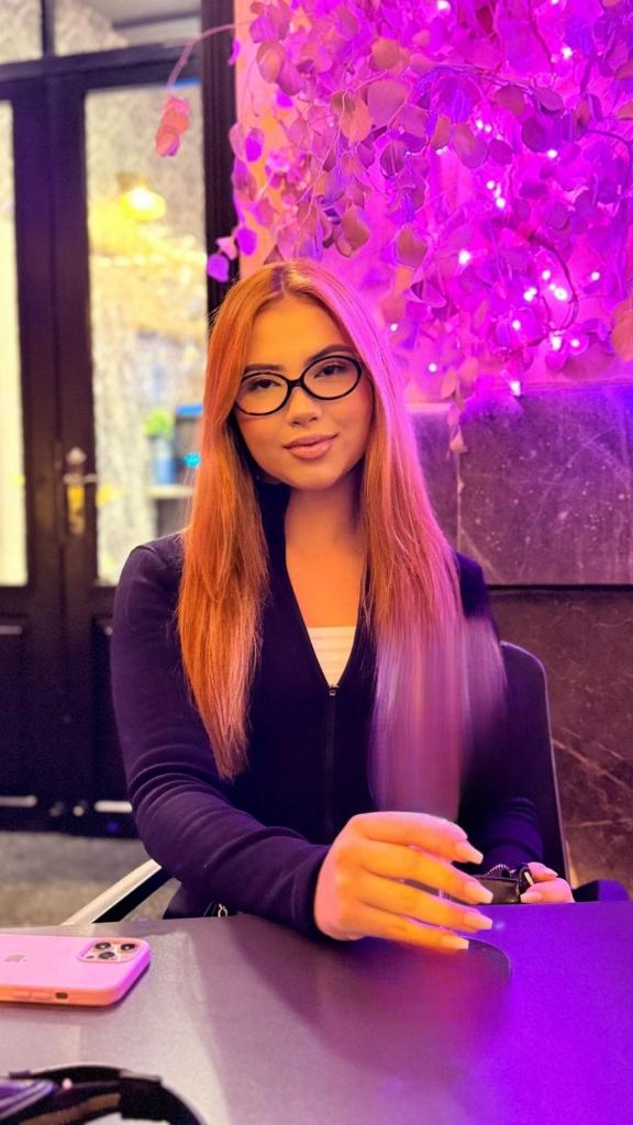 643118992: Chica busca chico en Murcia