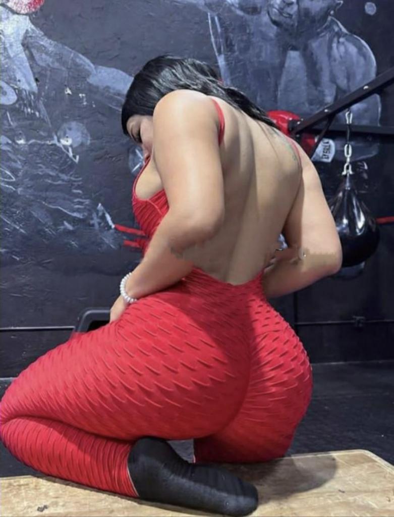 614922231: Chica busca chico en Zaragoza