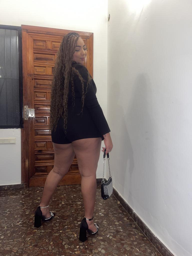 Chica busca chico en Tenerife: 