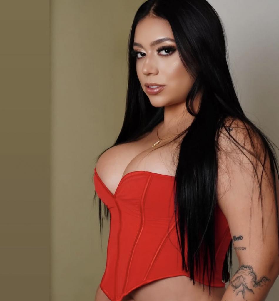 613450897: Chica busca chico en Valencia