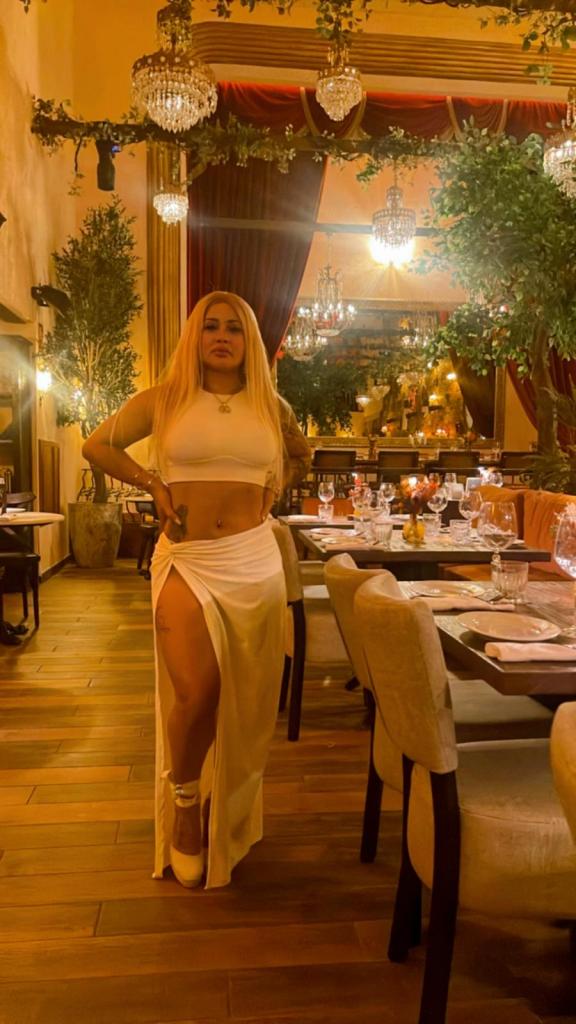 Chica busca chico en Ibiza: 