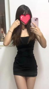 688579226: Chica busca chico en Sevilla