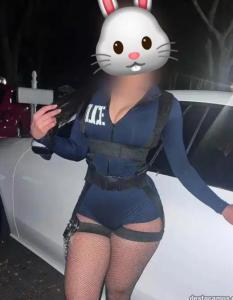 684745481: Chica busca chico en Murcia