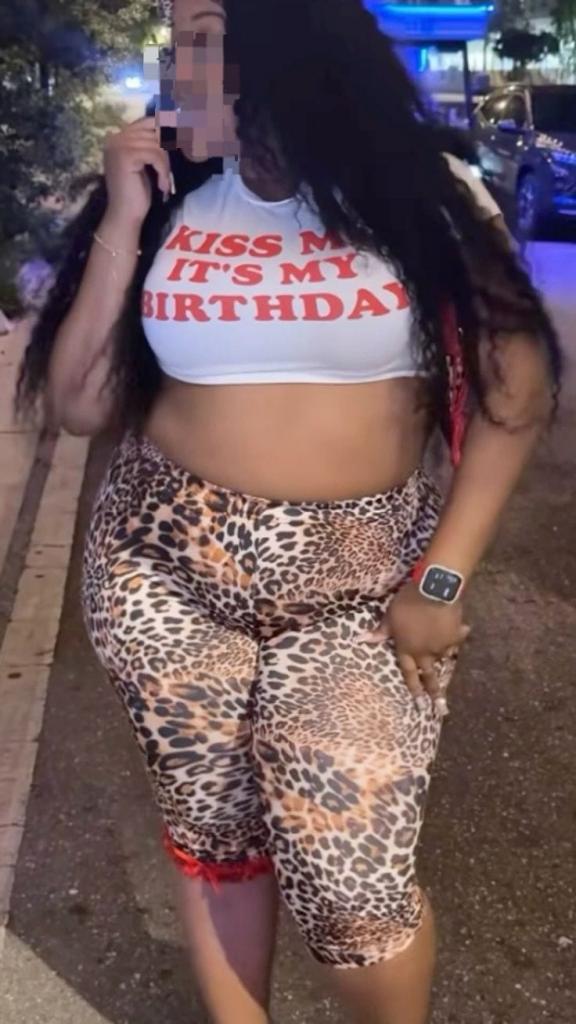 Chica busca chico en Lérida: 