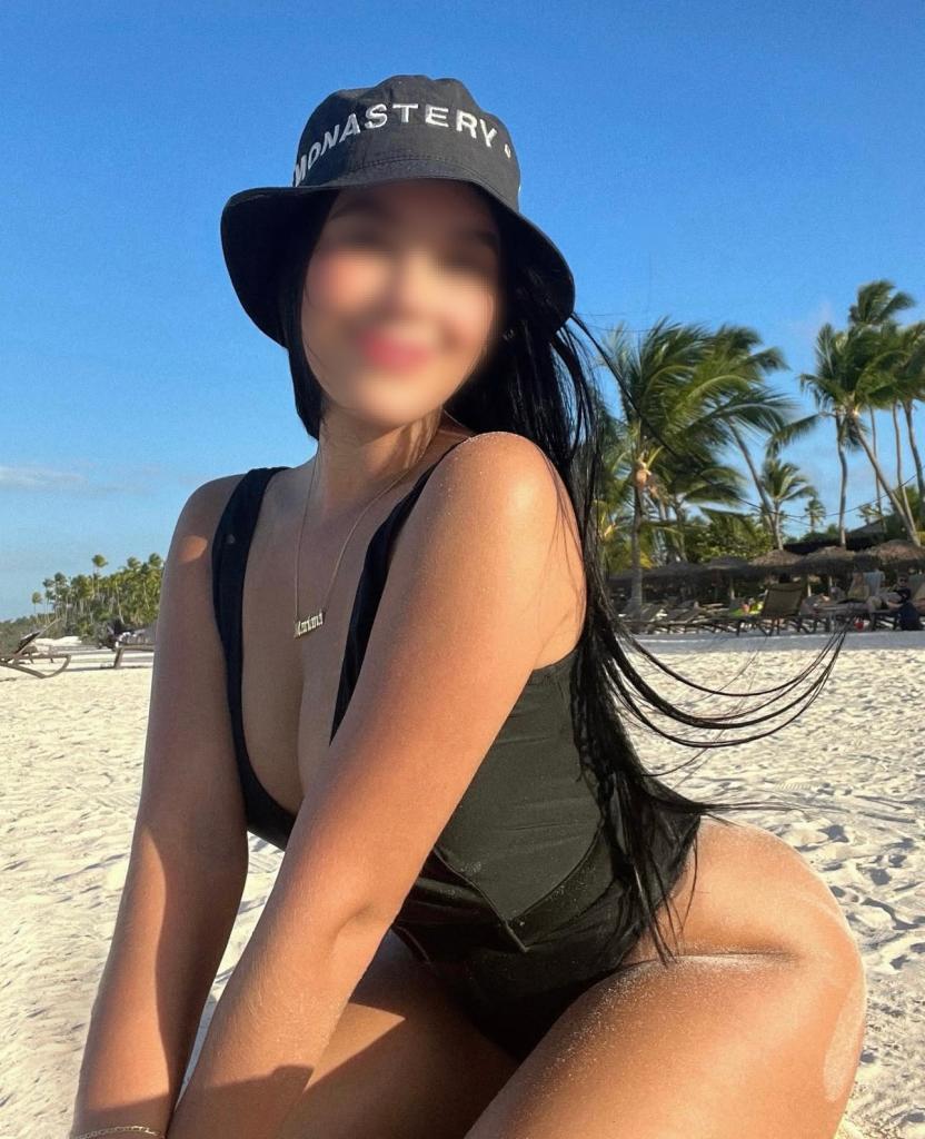 Chica busca chico en Tenerife: 