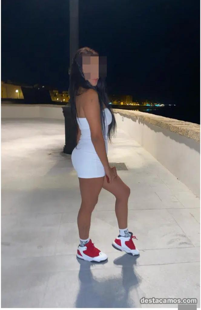 622830895: Chica busca chico en Madrid