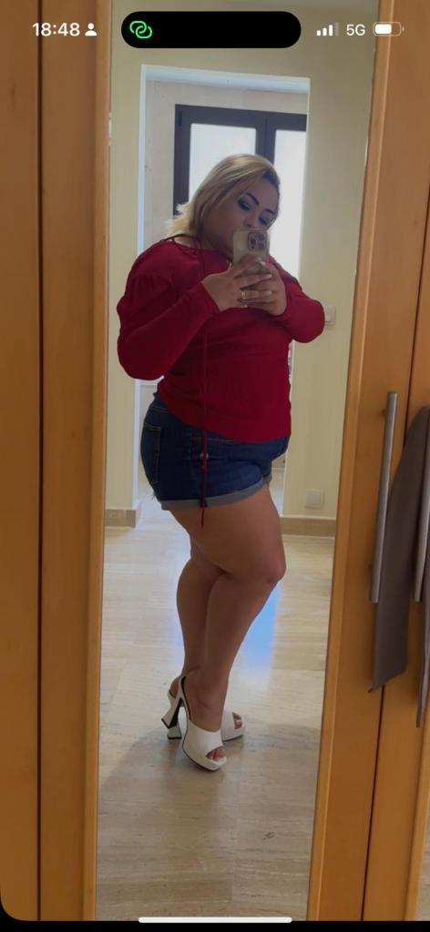 Chica busca chico en Cádiz: 