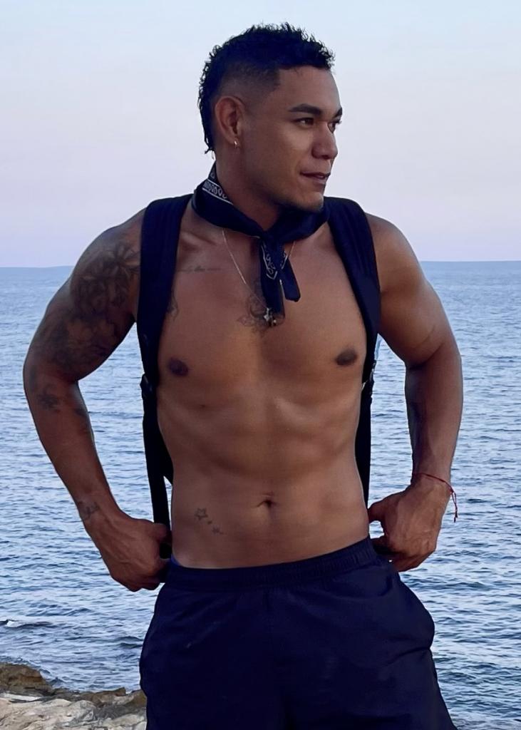 613905049: Chico busca chica en Navarra